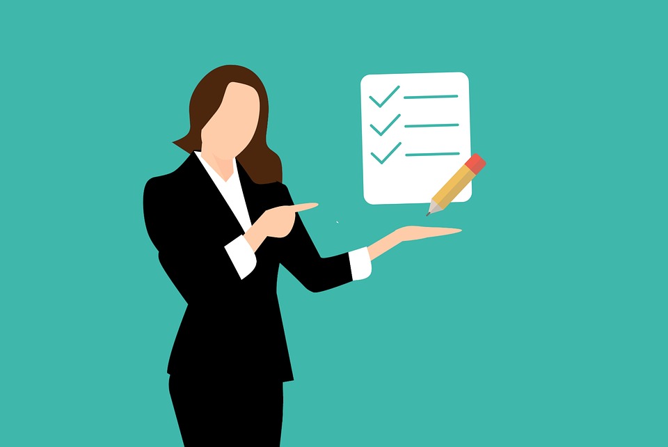 Illustration of a female editor in a skirt suit holding a checklist and pencil.
